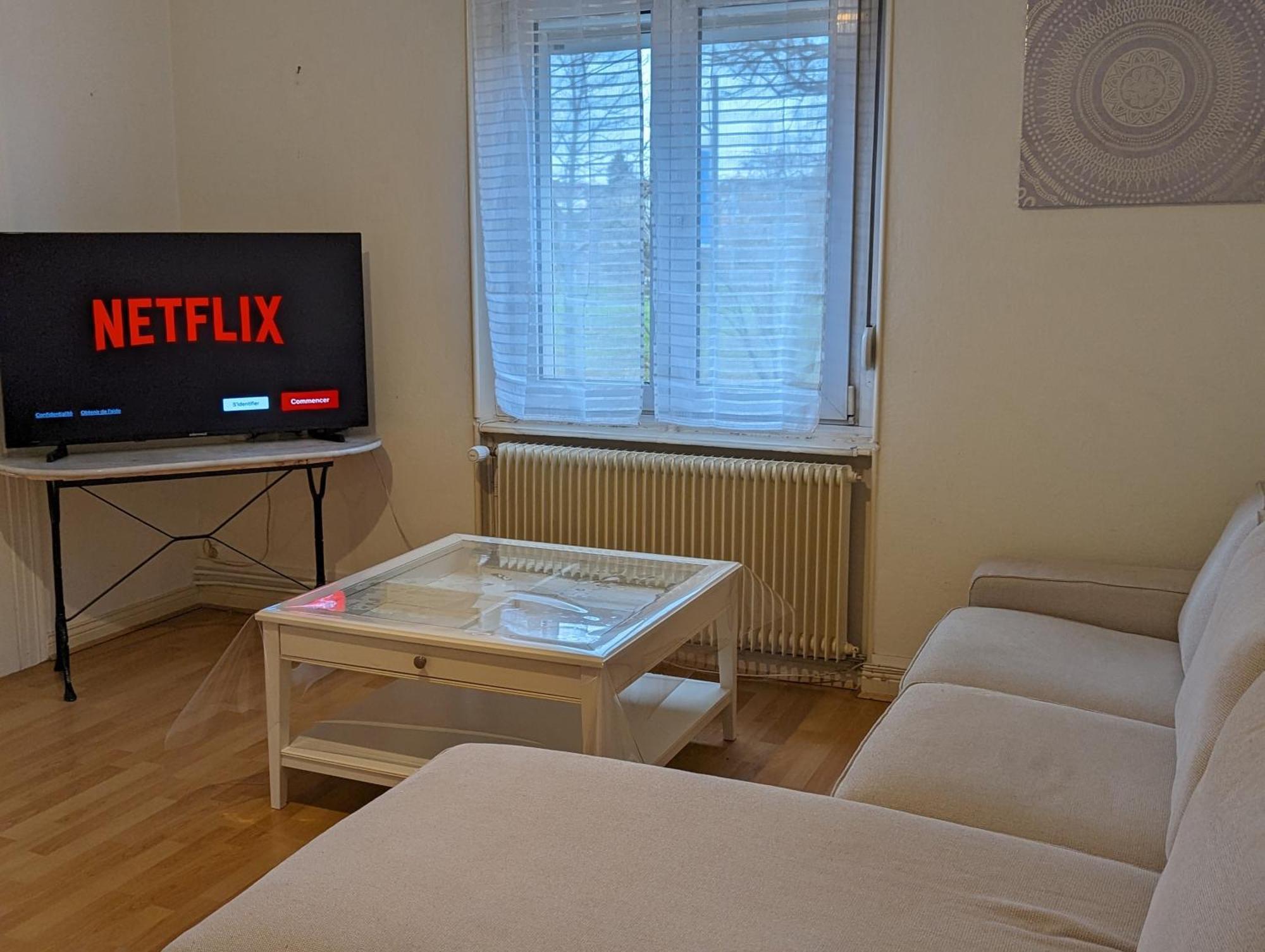 Le Balois - 2 Chambres, Salon, Cuisine Equipee, Parking Et Wifi Gratuit *